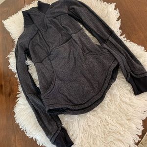 Lululemon Runners Long Sleeve Pullover